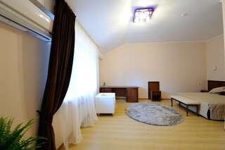 Гостиница  Альянс Кольчугино Люкс-2