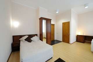 Гостиница  Альянс Кольчугино Стандарт-1